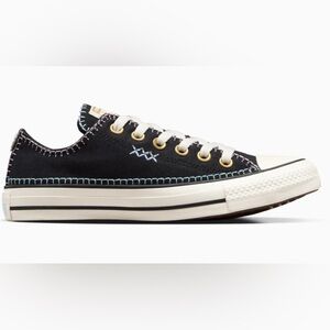 Chuck Taylor All Star Crafted Stitching Low Top - Size Womens 11.5 Men’s 9.5